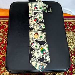 Looney Toons Tie